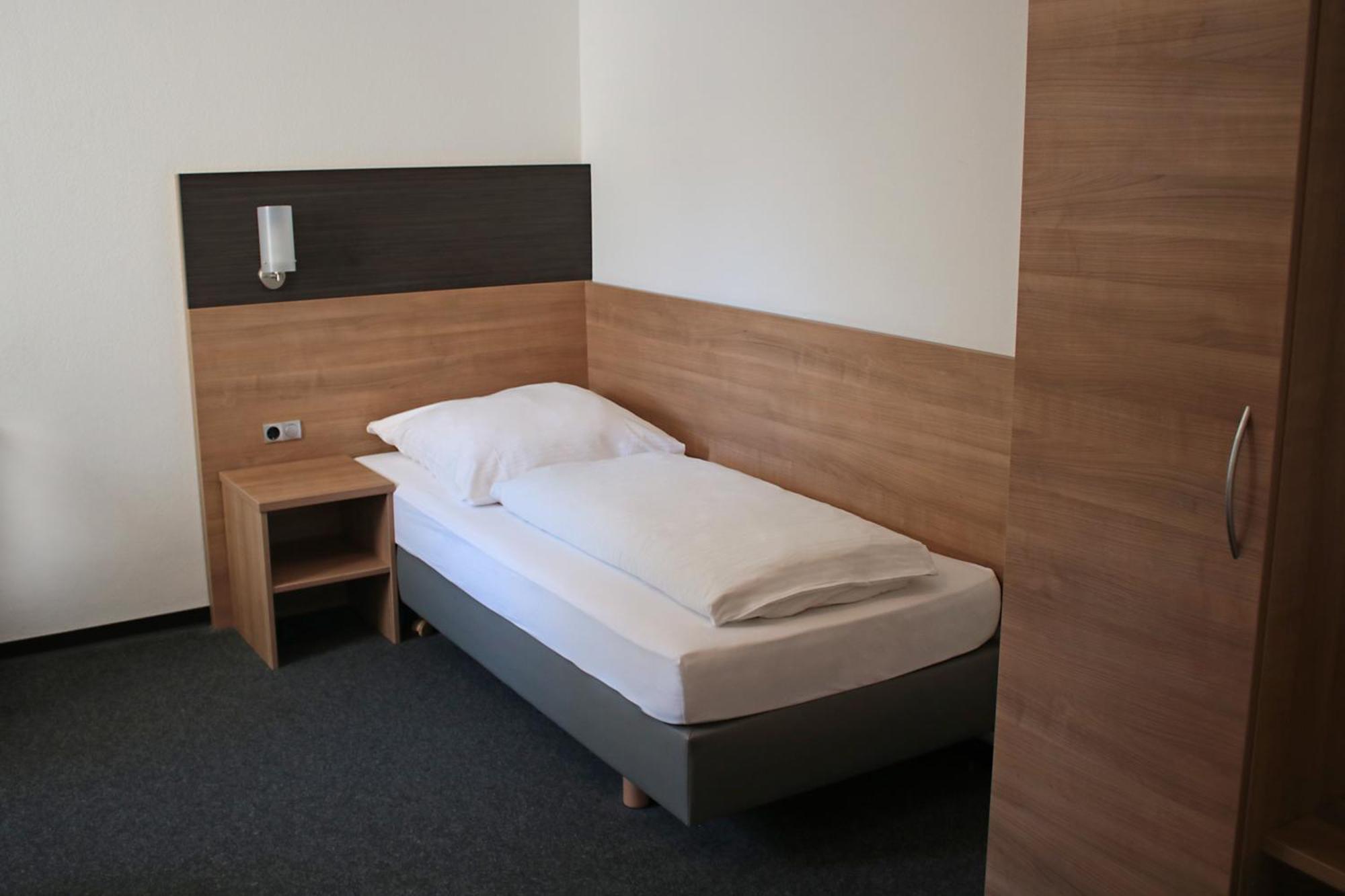 Hotel Zur Post Weilheim an der Teck Exterior photo